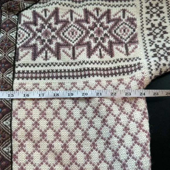 Dale of Norway Sweater Dale Classic Purple Fair Isle Cardigan Clasp Snow Winter - Picture 8 of 10
